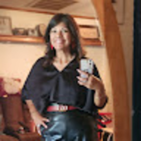 Clothes( Lots Of JUDY BLUES SHORTS PANTS ,cosmetics,HAIR TOOLS,SHOES AND RANDOMS - Picture 1 of 1